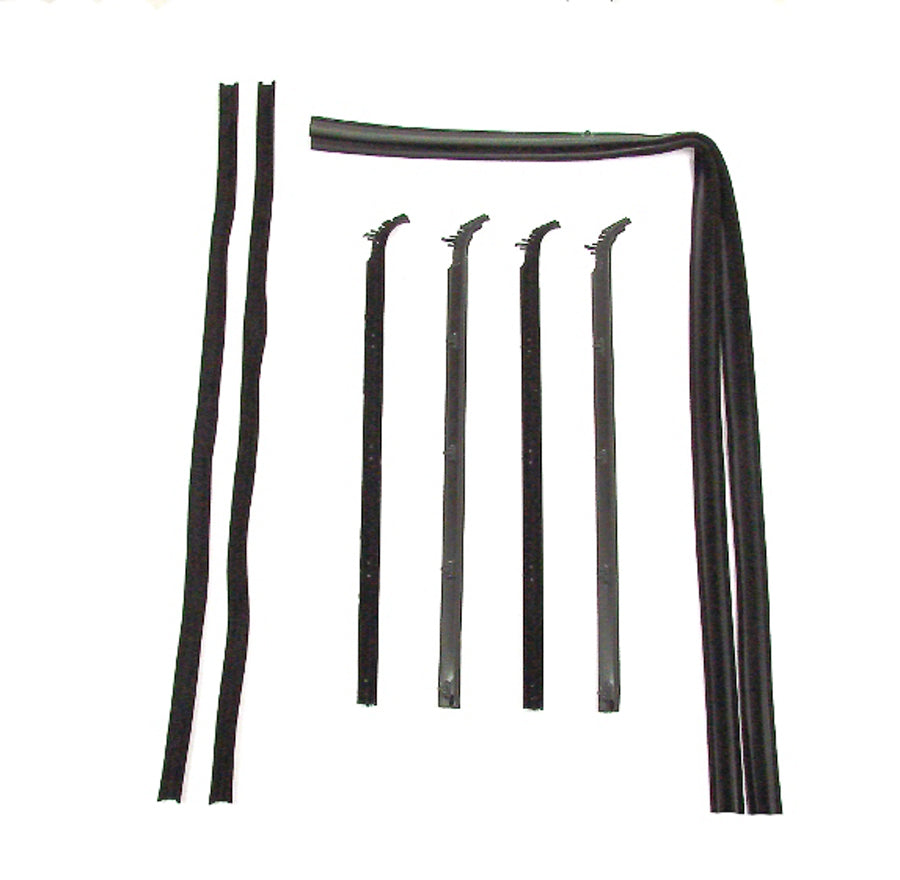 *1980–93 Dodge D/W Pickups & Ramcharger; Beltline Molding Kit