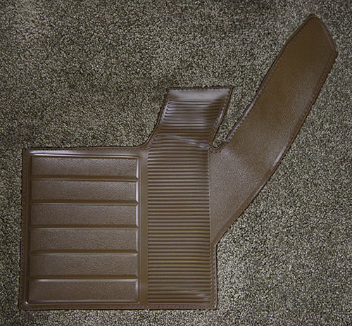 1981-1982 Chevrolet Corvette Front With Console Strips Kick Panels & Door Panels 8042 Silver Green / Jade Cutpile Mass