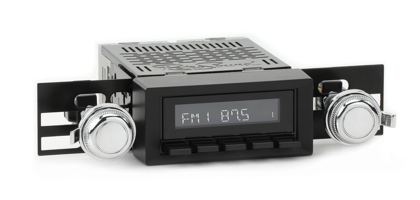 1981-1985 Jeep CJ8/Scrambler RetroRadio
