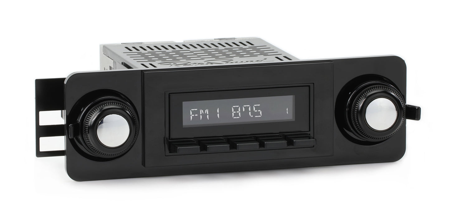 1970-1972 GMC Jimmy RetroRadio