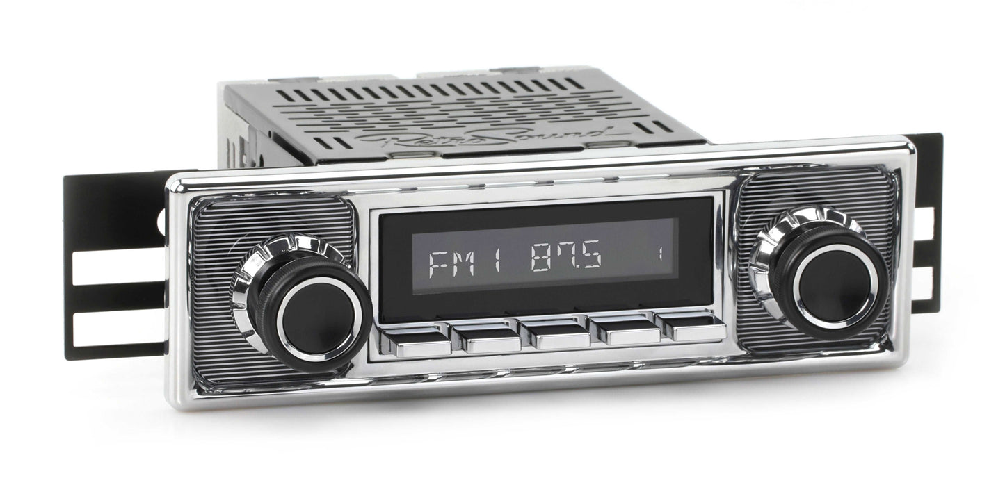 1955-1965 Mercedes-Benz 190 RetroRadio with Pinstripe/Chrome Faceplate
