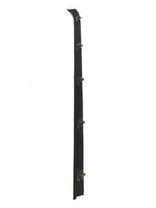 *1981–91 GM Squarebody Trucks & SUVs; Beltline Molding, Inner - Passenger